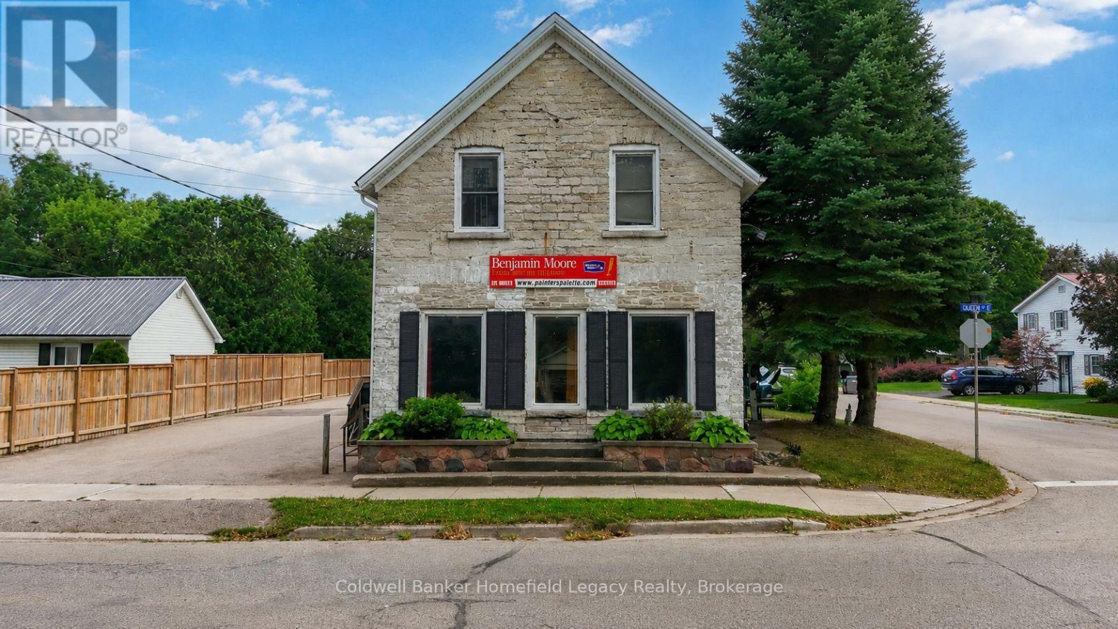 450 QUEEN STREET E, st. marys, Ontario