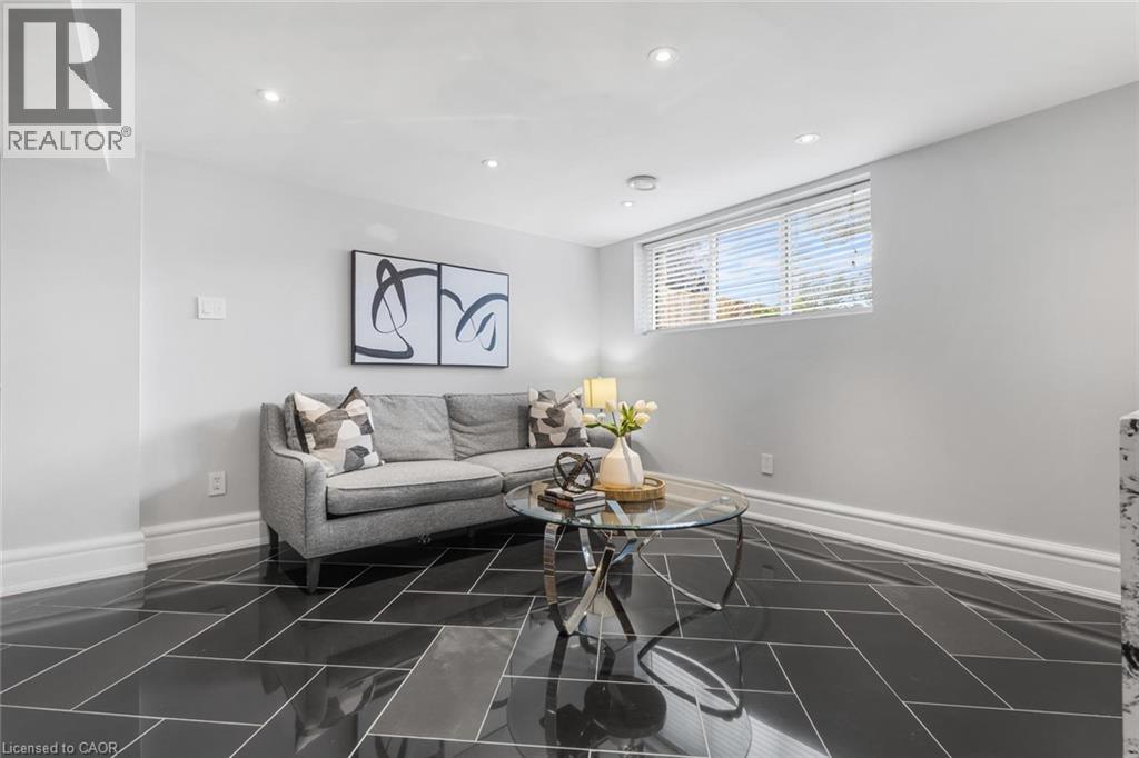 547 Pinegrove Road, Oakville, Ontario  L6K 2C2 - Photo 24 - 40852278