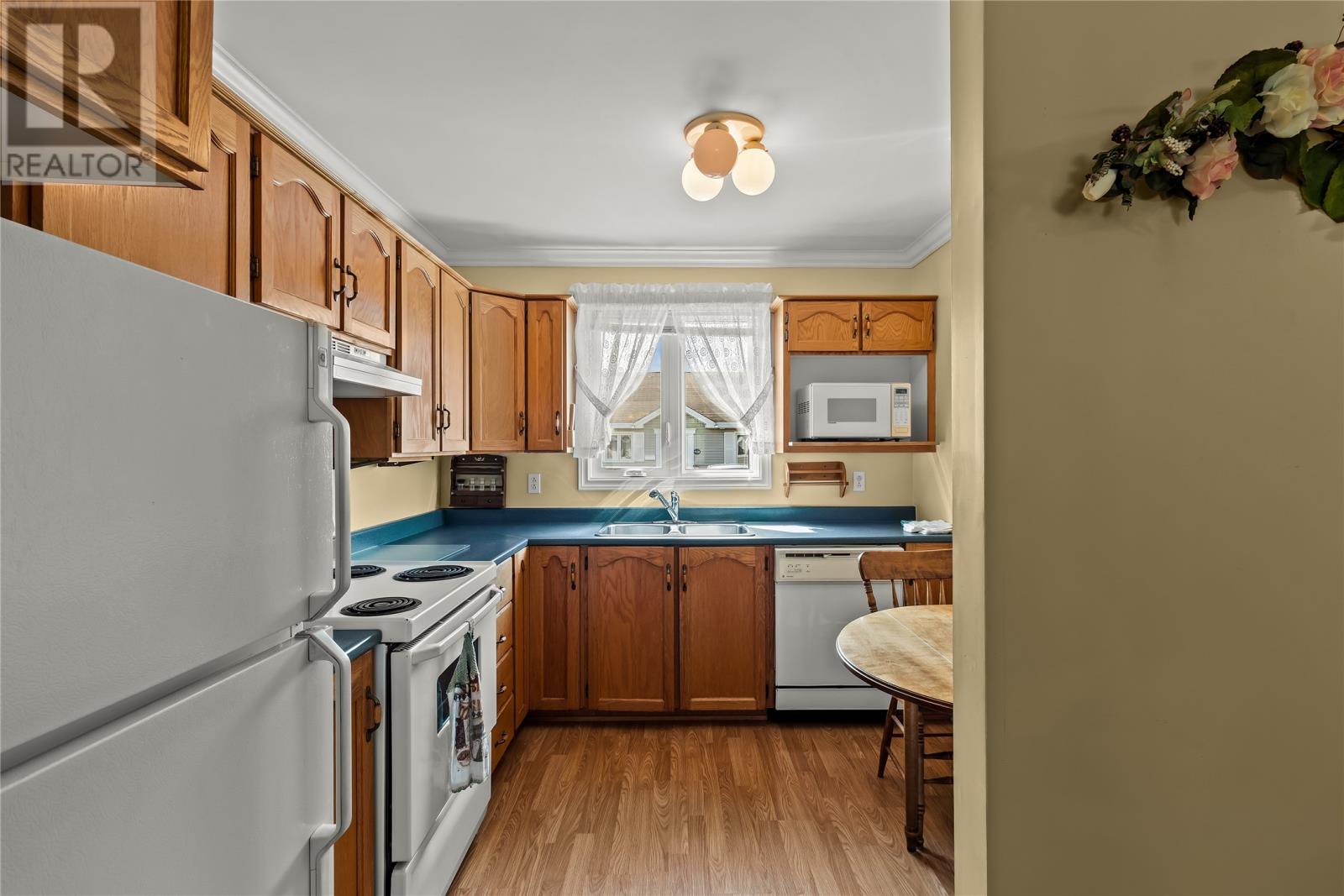 11 Sarasota Court, St. John's — photo 11