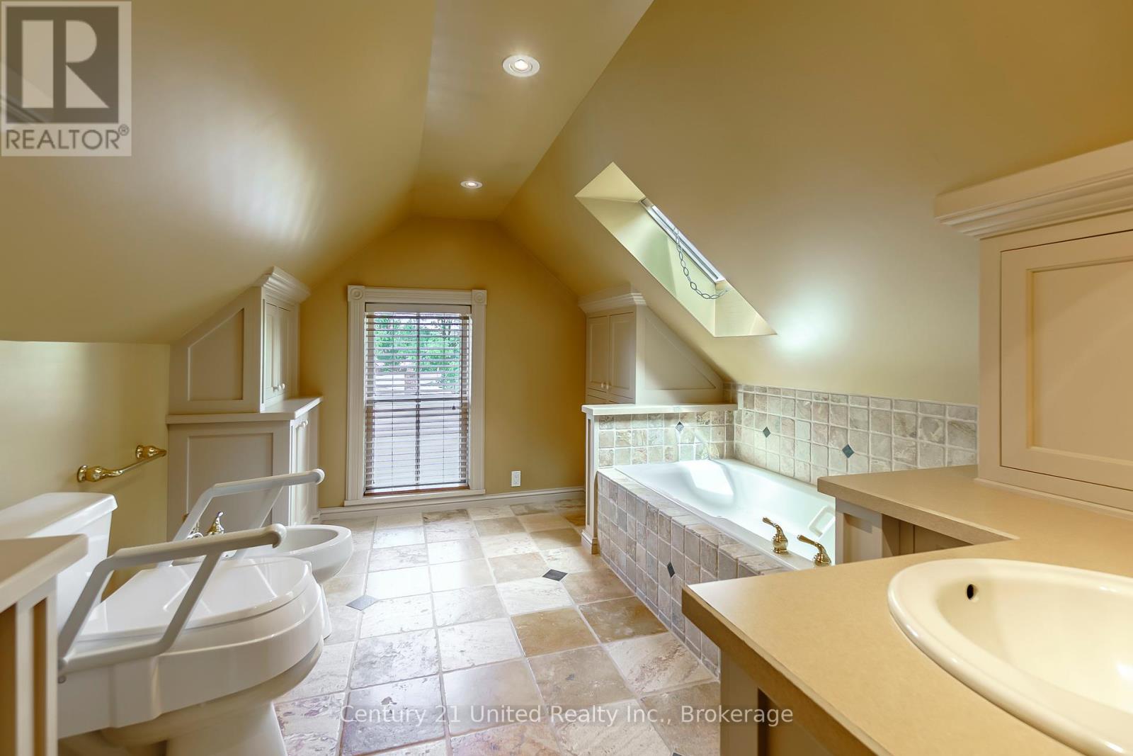 232 Bennet Street, Peterborough, Ontario  K9H 5B6 - Photo 30 - X13215116