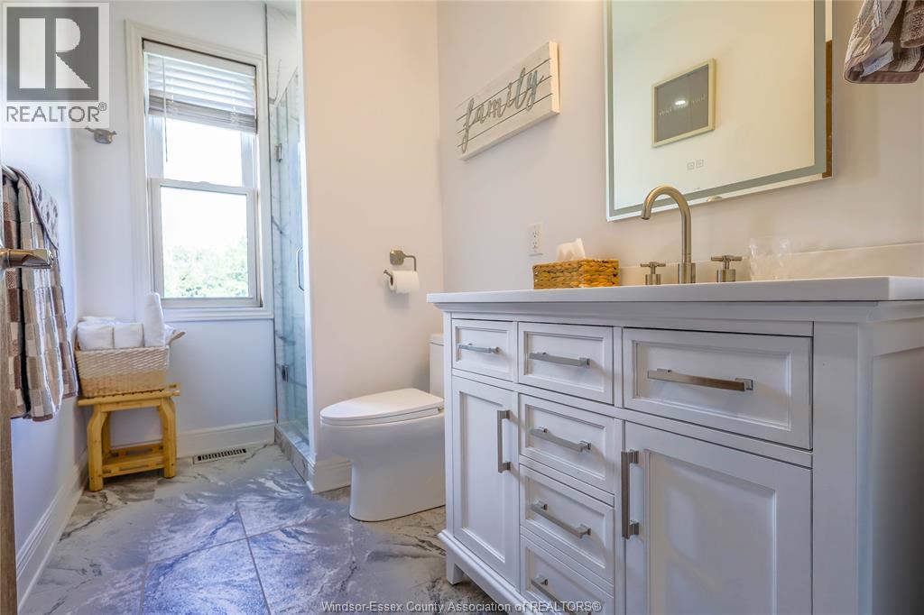 345b Robson Road, Leamington, Ontario  N8H 5G6 - Photo 25 - 26020206