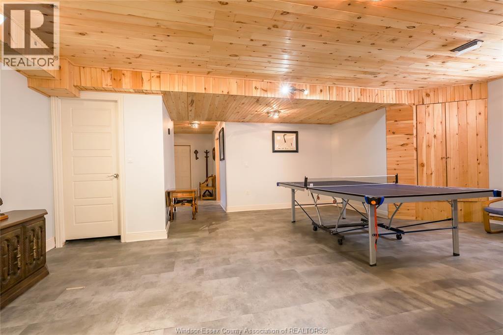 345b Robson Road, Leamington, Ontario  N8H 5G6 - Photo 37 - 26020206