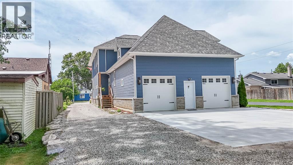 345b Robson Road, Leamington, Ontario  N8H 5G6 - Photo 46 - 26020206