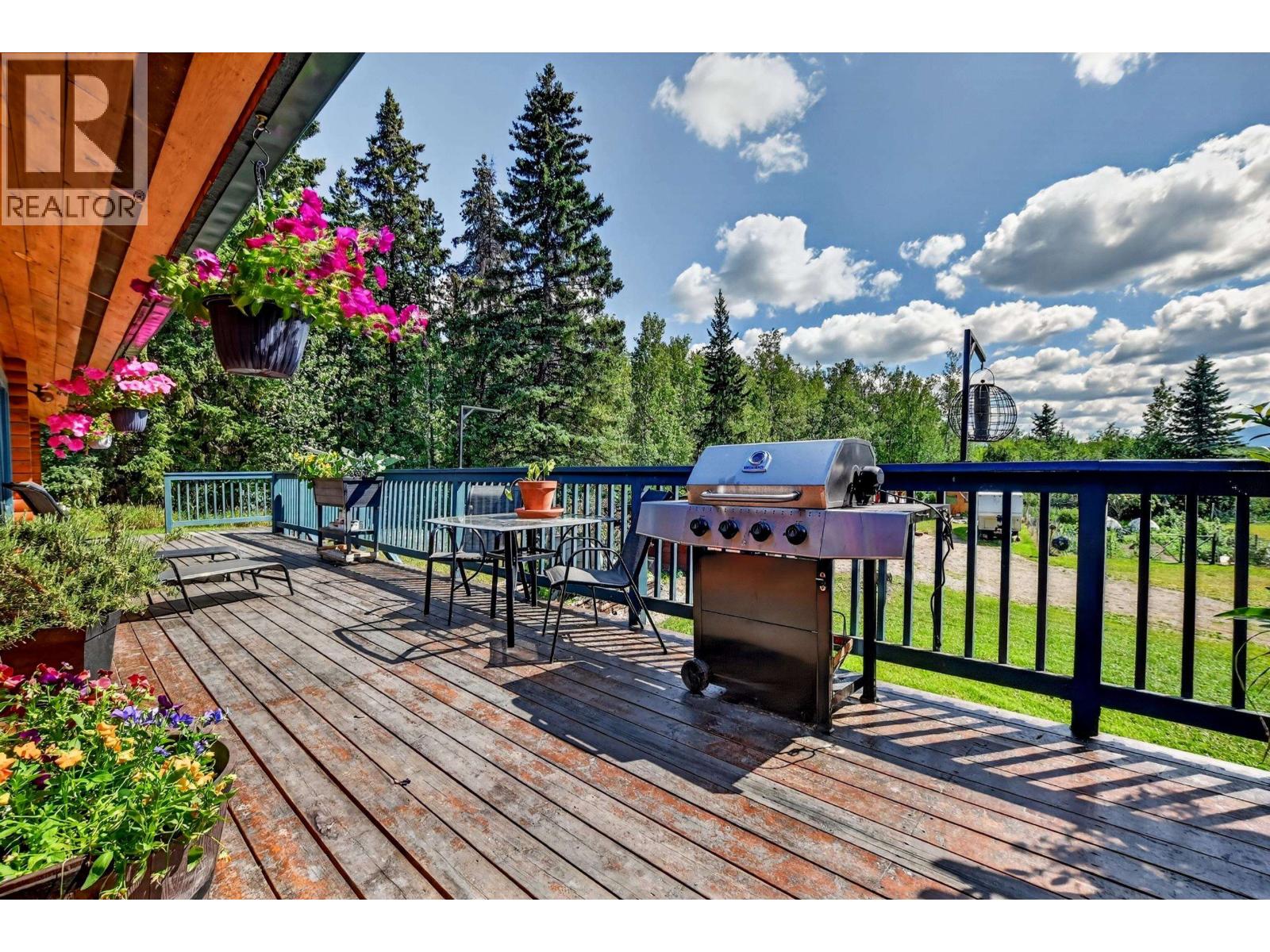 717 Francois Lake Road, Fraser Lake, British Columbia  V0J 1S0 - Photo 32 - R3157509