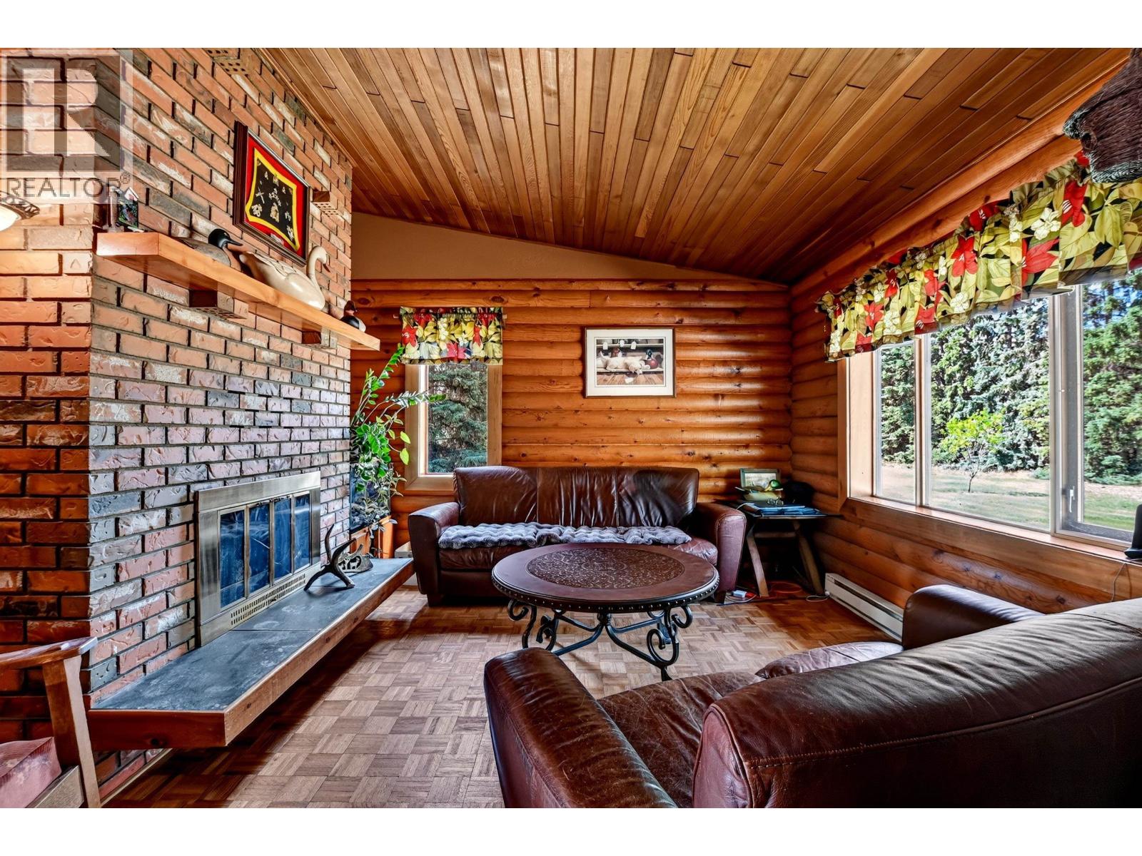 717 Francois Lake Road, Fraser Lake, British Columbia  V0J 1S0 - Photo 4 - R3157509