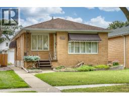 1709 GLADSTONE AVENUE, Windsor, Ontario