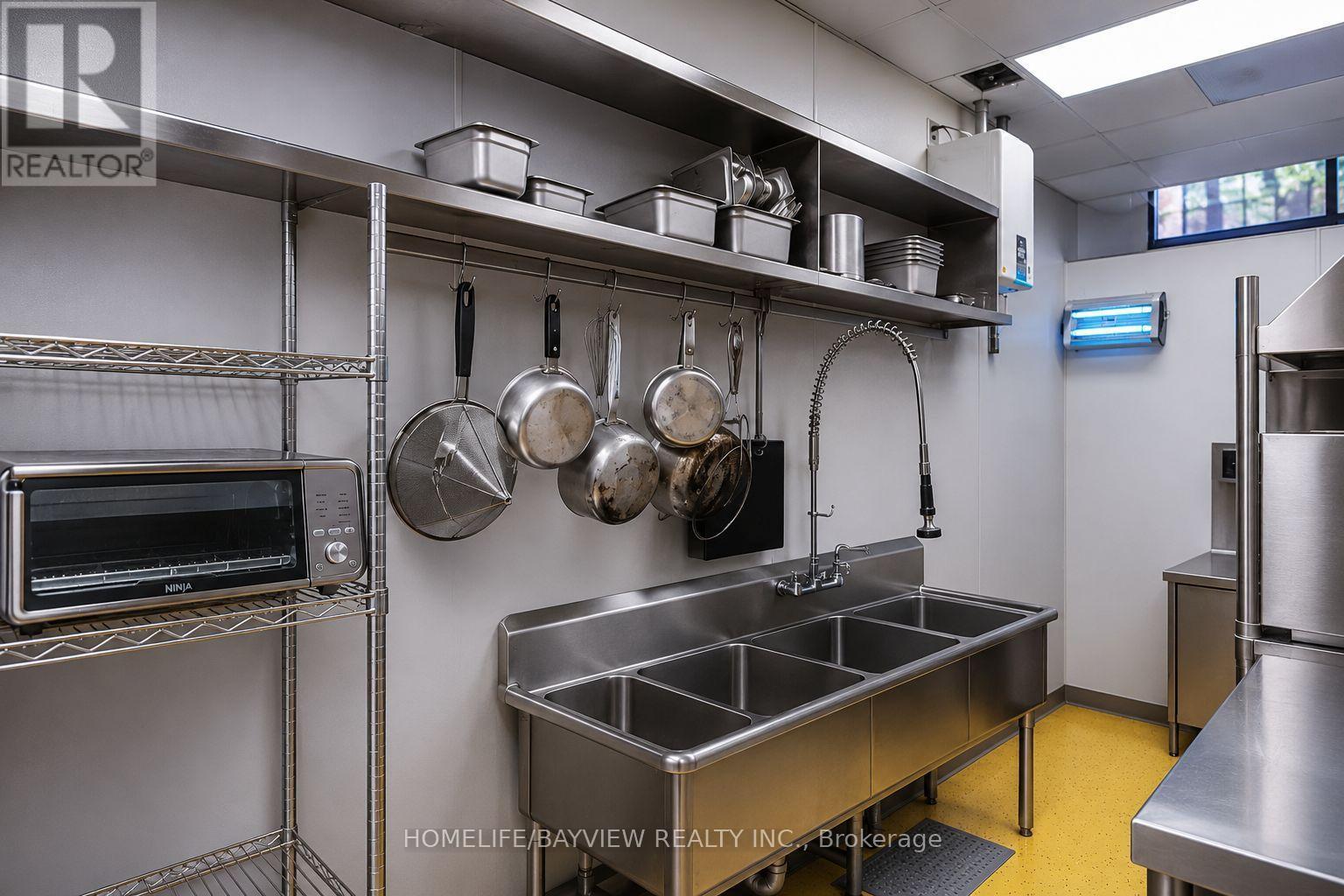 26 - 1901 Harwood Avenue N, Ajax, Ontario L1T 0K8 - Photo 4 - E13660910