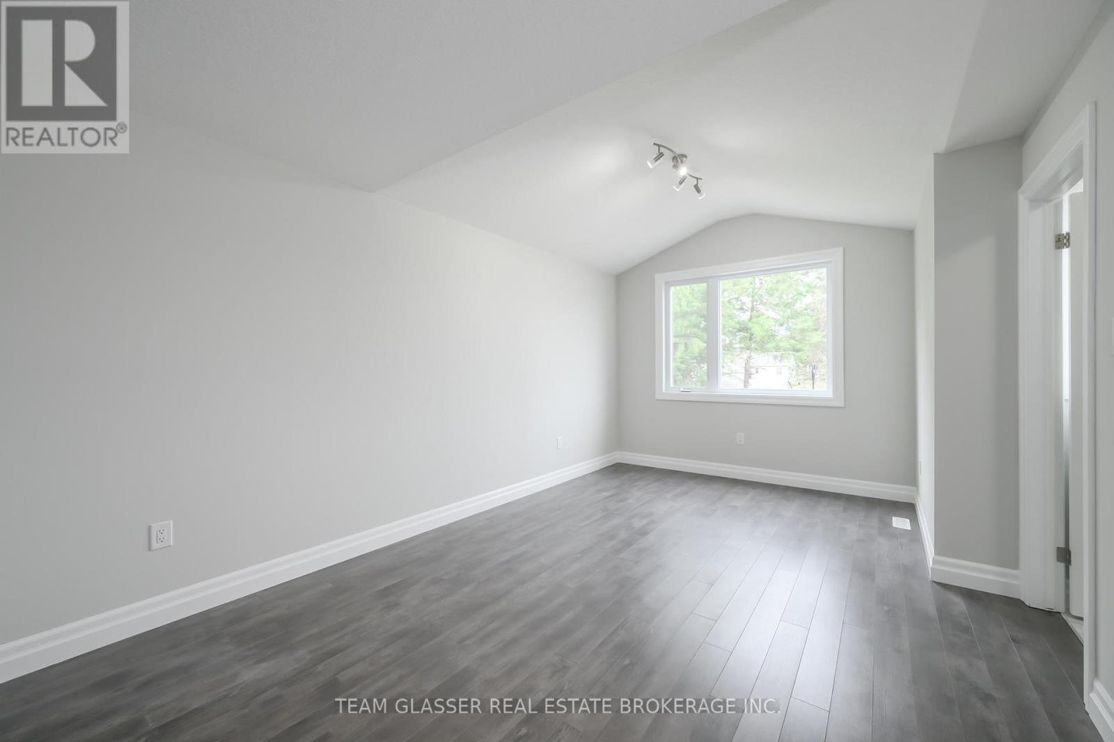 1604 Chickadee Trail, London South, Ontario  N6N 1K2 - Photo 20 - X13694896