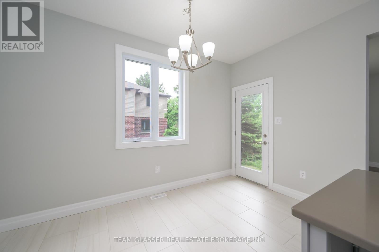 1604 Chickadee Trail, London South, Ontario  N6N 1K2 - Photo 32 - X13694896