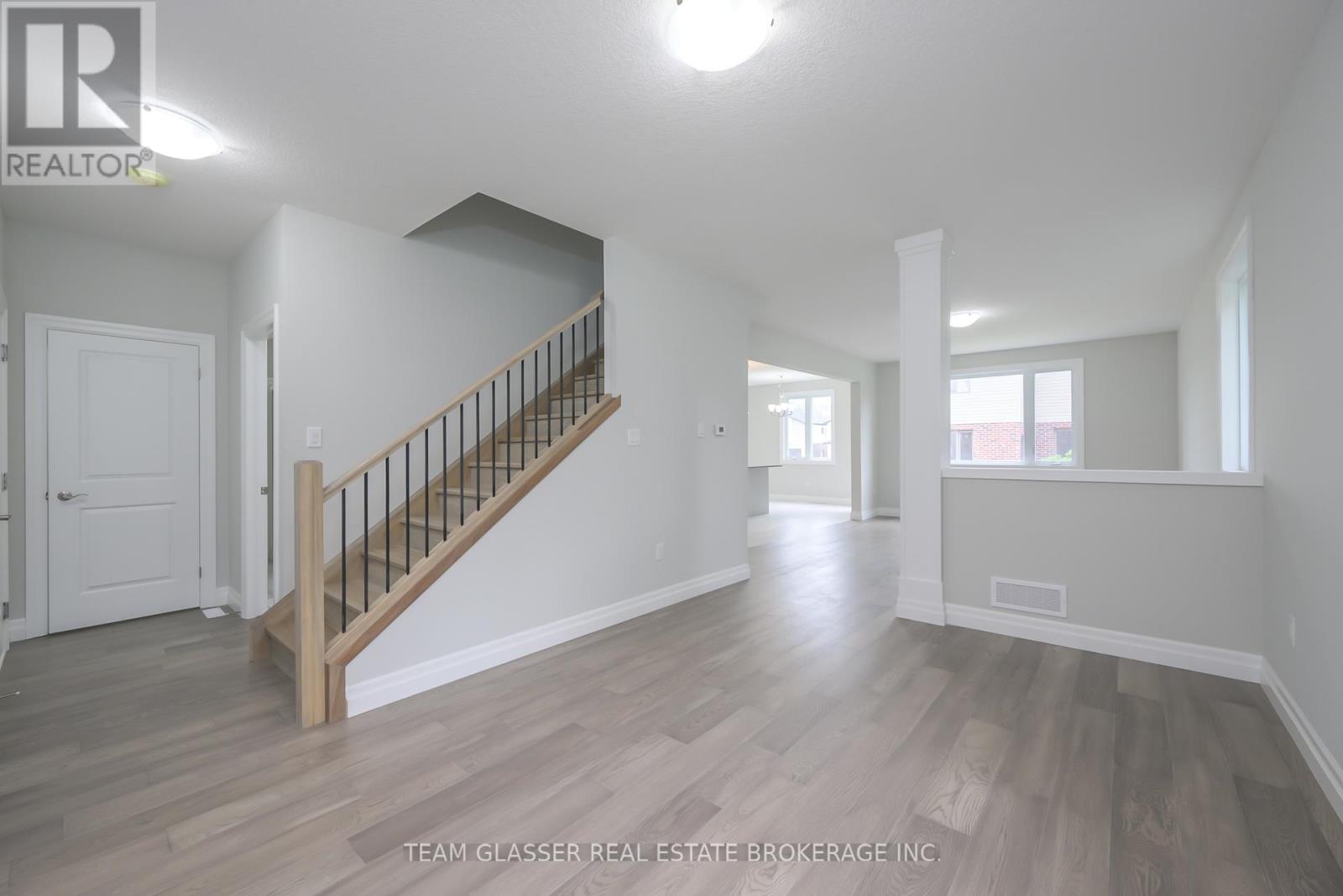 1604 Chickadee Trail, London South, Ontario  N6N 1K2 - Photo 6 - X13694896