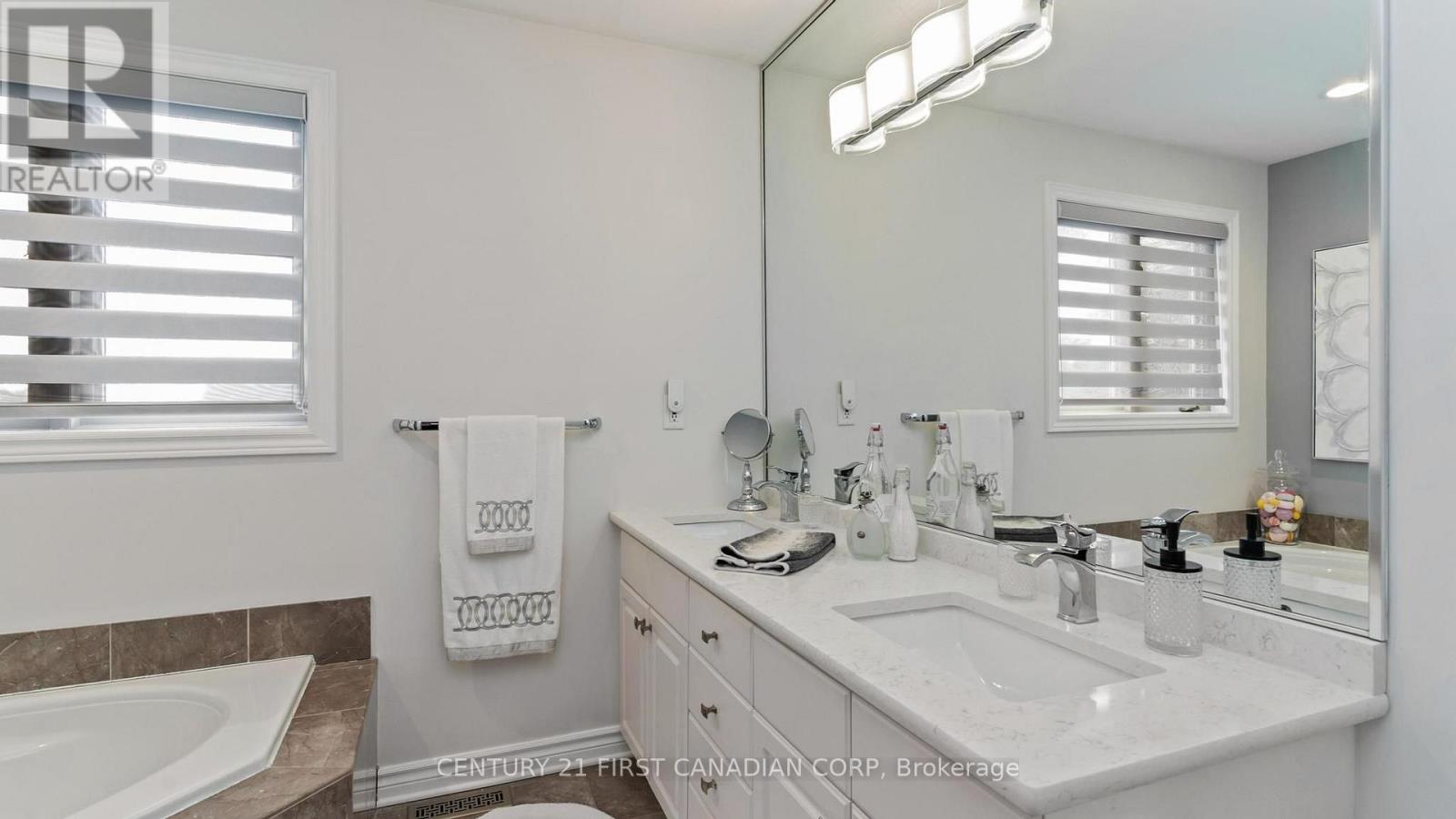 114 Longview Court, London South, Ontario  N6K 4J1 - Photo 24 - X13694918