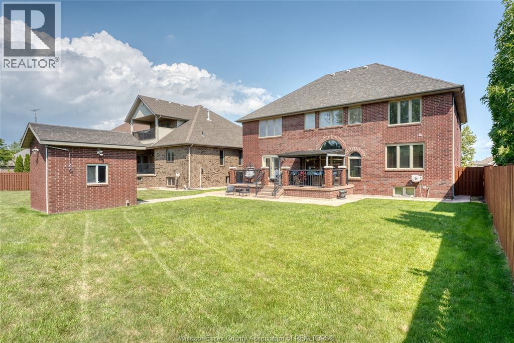 201 Ellison, Leamington, Ontario  N8H 5J2 - Photo 34 - 26020333