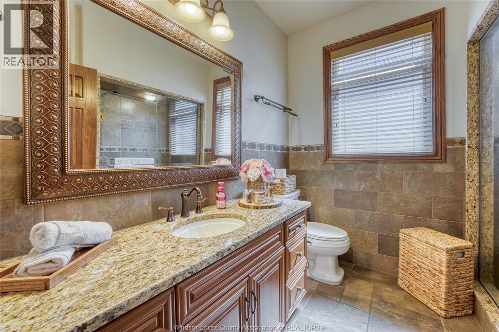 201 Ellison, Leamington, Ontario  N8H 5J2 - Photo 17 - 26020333