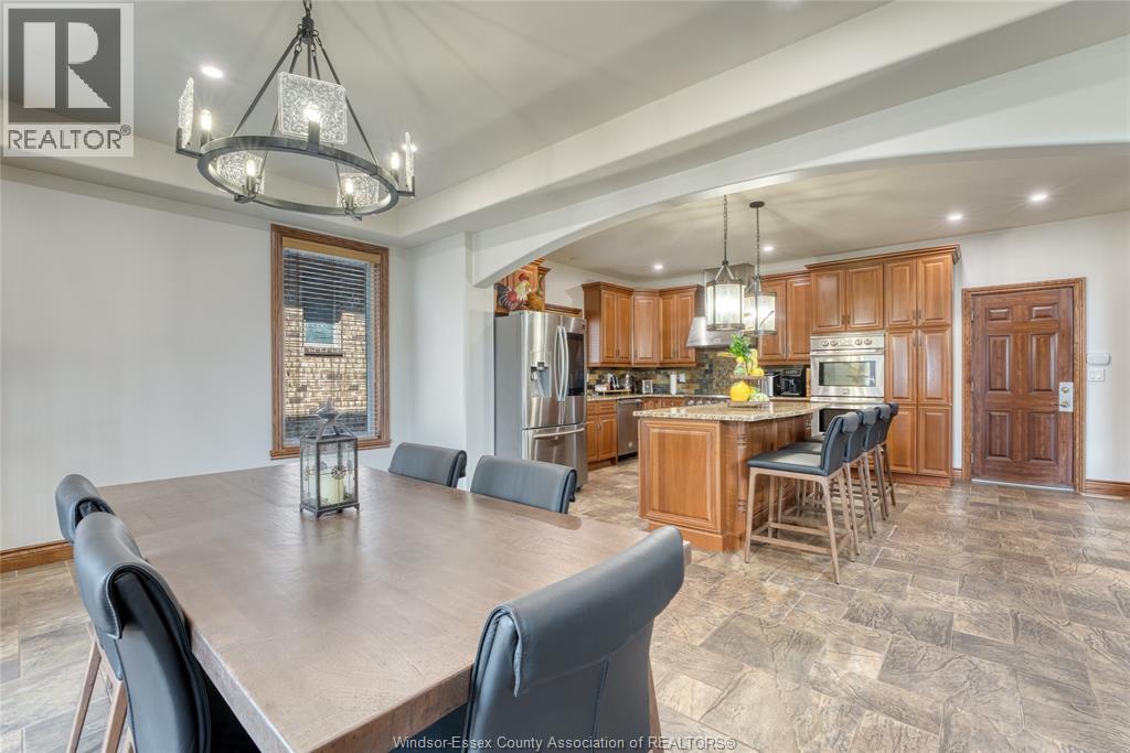 201 Ellison, Leamington, Ontario  N8H 5J2 - Photo 15 - 26020333