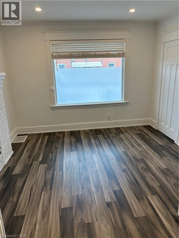 1090 Cannon Street E Unit# 2, Hamilton, Ontario  L8L 2J4 - Photo 3 - 40856972