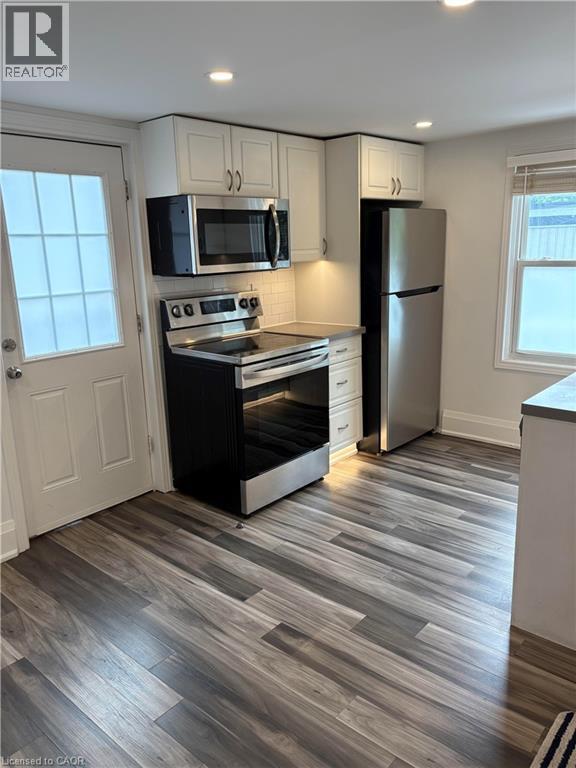1090 Cannon Street E Unit# 2, Hamilton, Ontario  L8L 2J4 - Photo 9 - 40856972