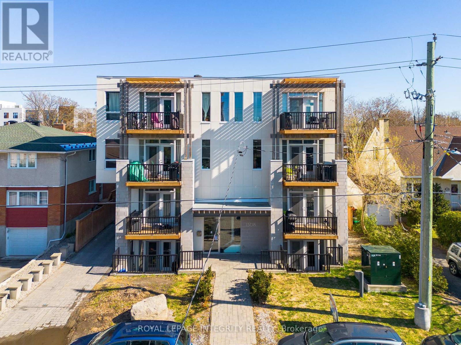 202 - 1308 Thames Street, Ottawa, Ontario  K1Z 7N4 - Photo 1 - X13694932