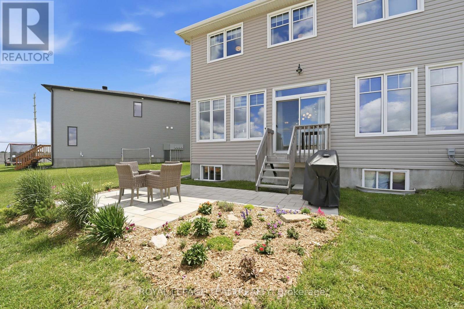 715 Maverick Crescent, Ottawa, Ontario  K2S 2X1 - Photo 40 - X13694940