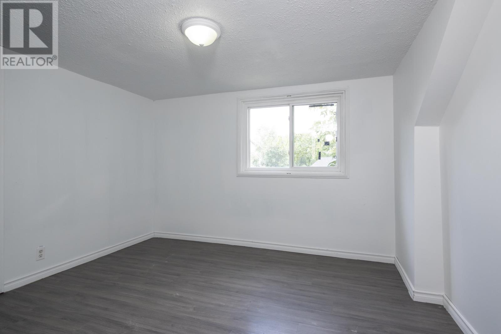 873 Minnesota St, Thunder Bay, Ontario  P7C 3L7 - Photo 13 - TB2602434