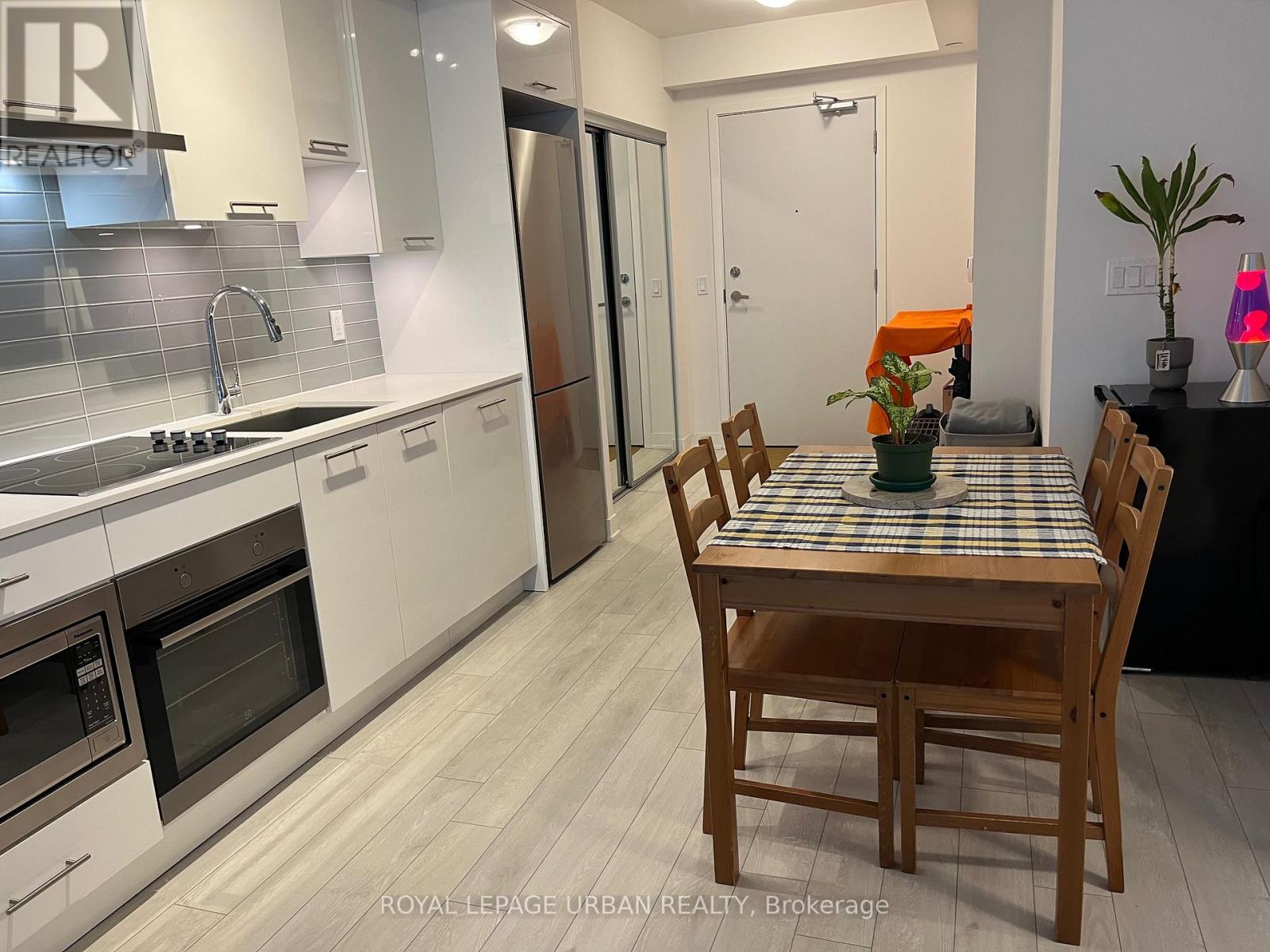 1007 - 99 Broadway Avenue, Toronto, Ontario  M4P 0E3 - Photo 2 - C13694850