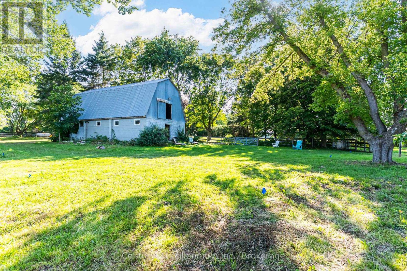 1851 6 Concession N, Clearview, Ontario L0M 1S0 - Photo 24 - S13694948