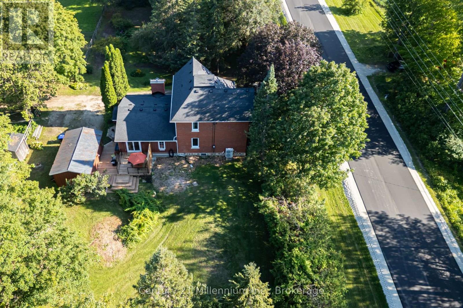 1851 6 Concession N, Clearview, Ontario L0M 1S0 - Photo 3 - S13694948