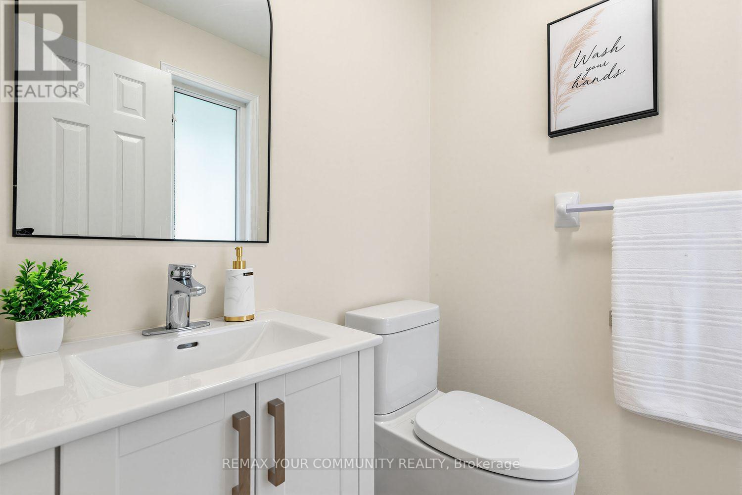 25 Bassett Avenue, Richmond Hill, Ontario  L4B 4J9 - Photo 17 - N13694864