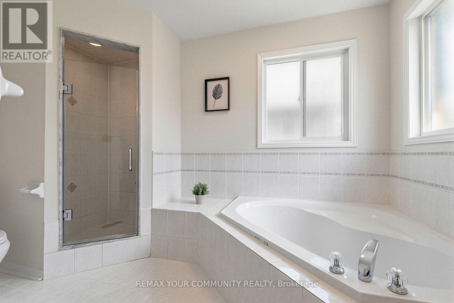 25 Bassett Avenue, Richmond Hill, Ontario  L4B 4J9 - Photo 22 - N13694864