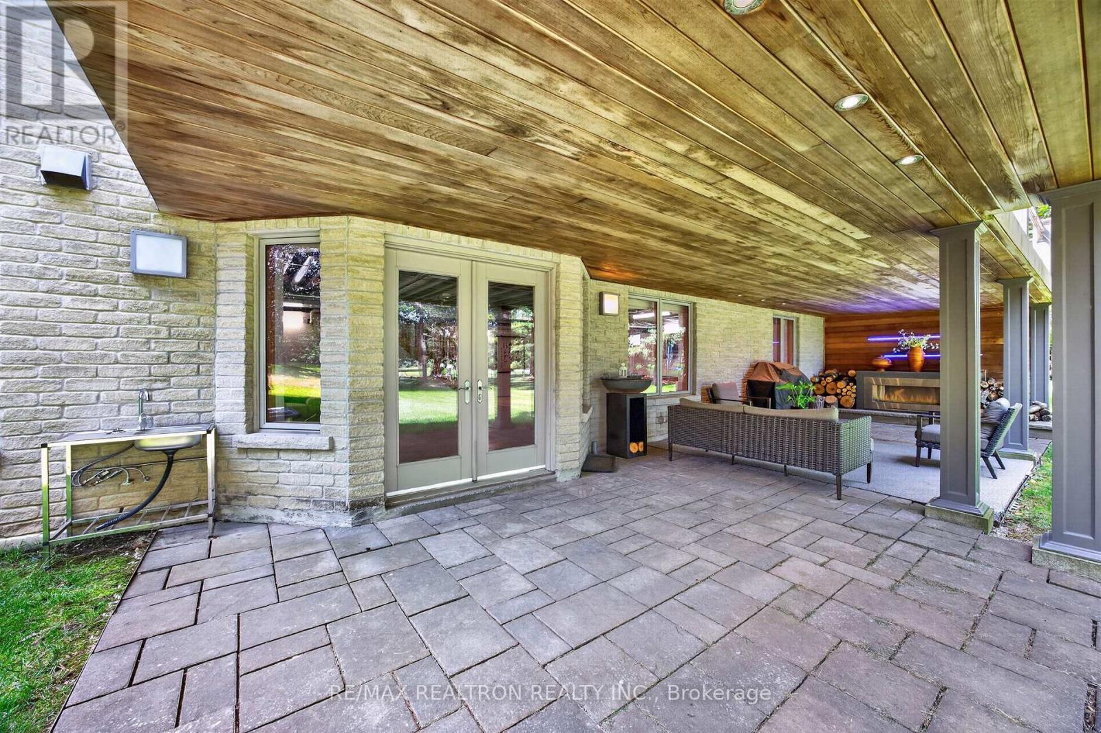 24 Maplehyrn Avenue, East Gwillimbury, Ontario  L0G 1V0 - Photo 47 - N13694900