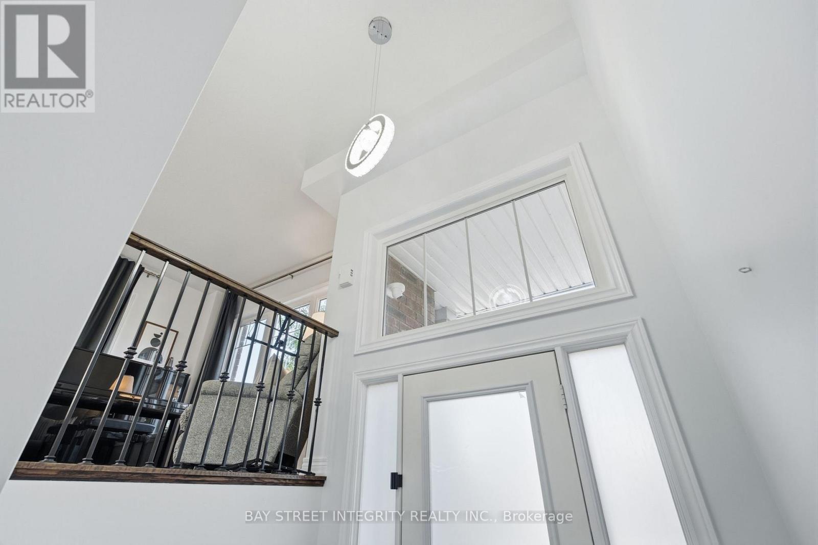 980 Millard Street, Whitchurch-Stouffville, Ontario  L4A 0T2 - Photo 3 - N13694952