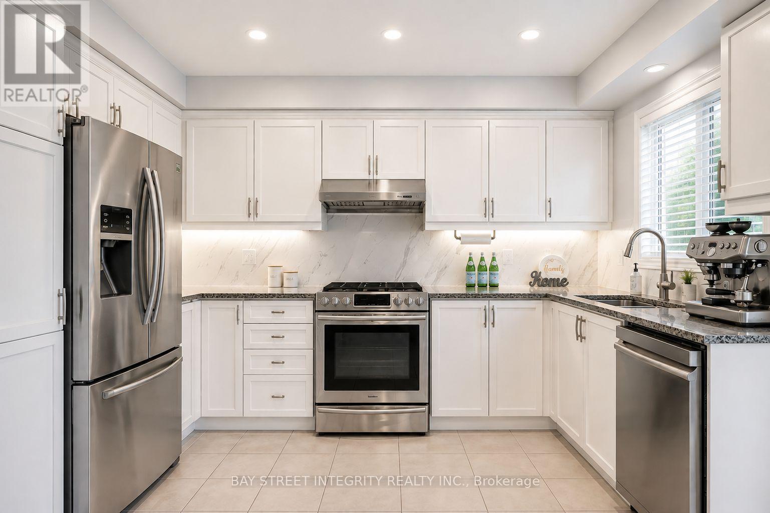 980 Millard Street, Whitchurch-Stouffville, Ontario  L4A 0T2 - Photo 8 - N13694952