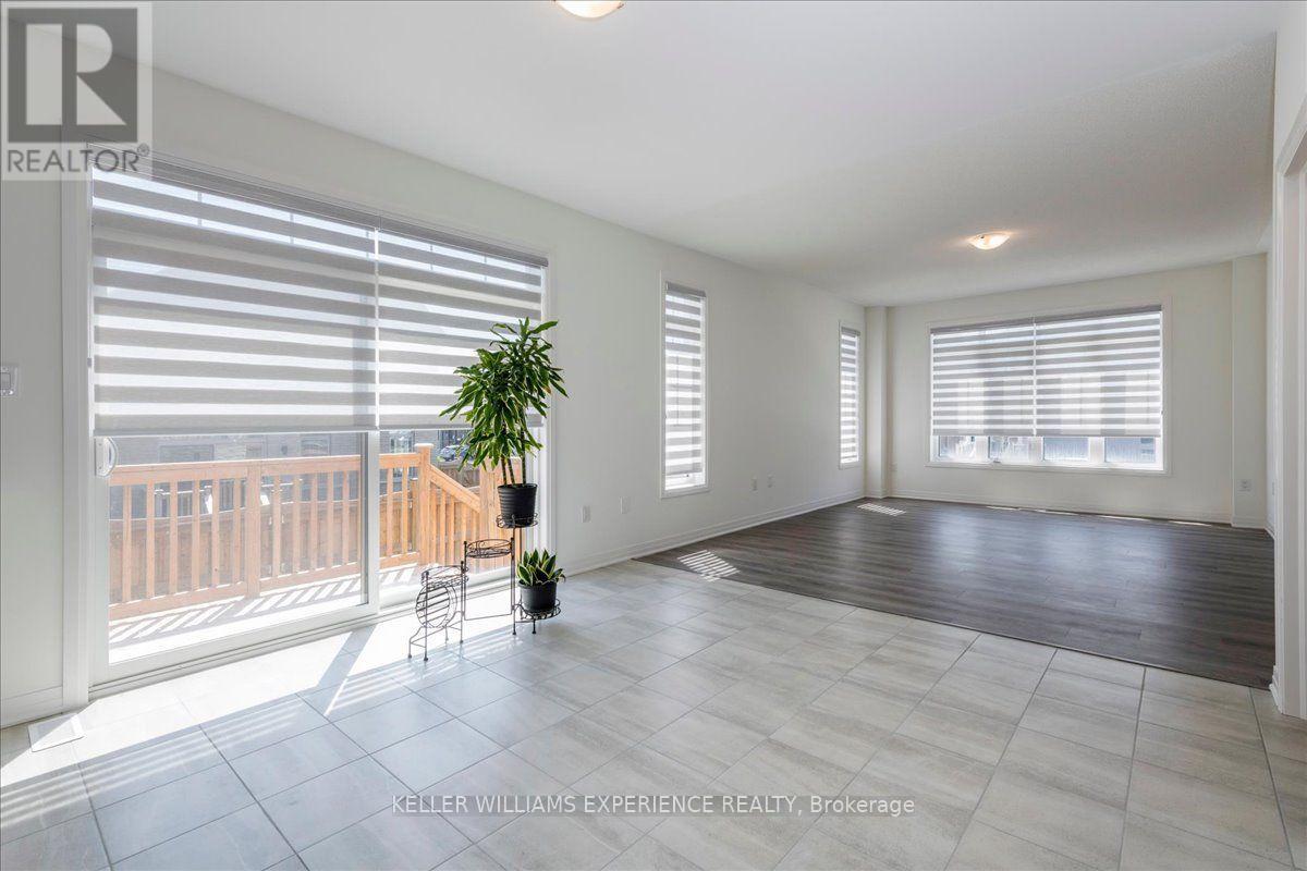 2 Sagewood Avenue, Barrie, Ontario  L9J 0L1 - Photo 8 - S13694854