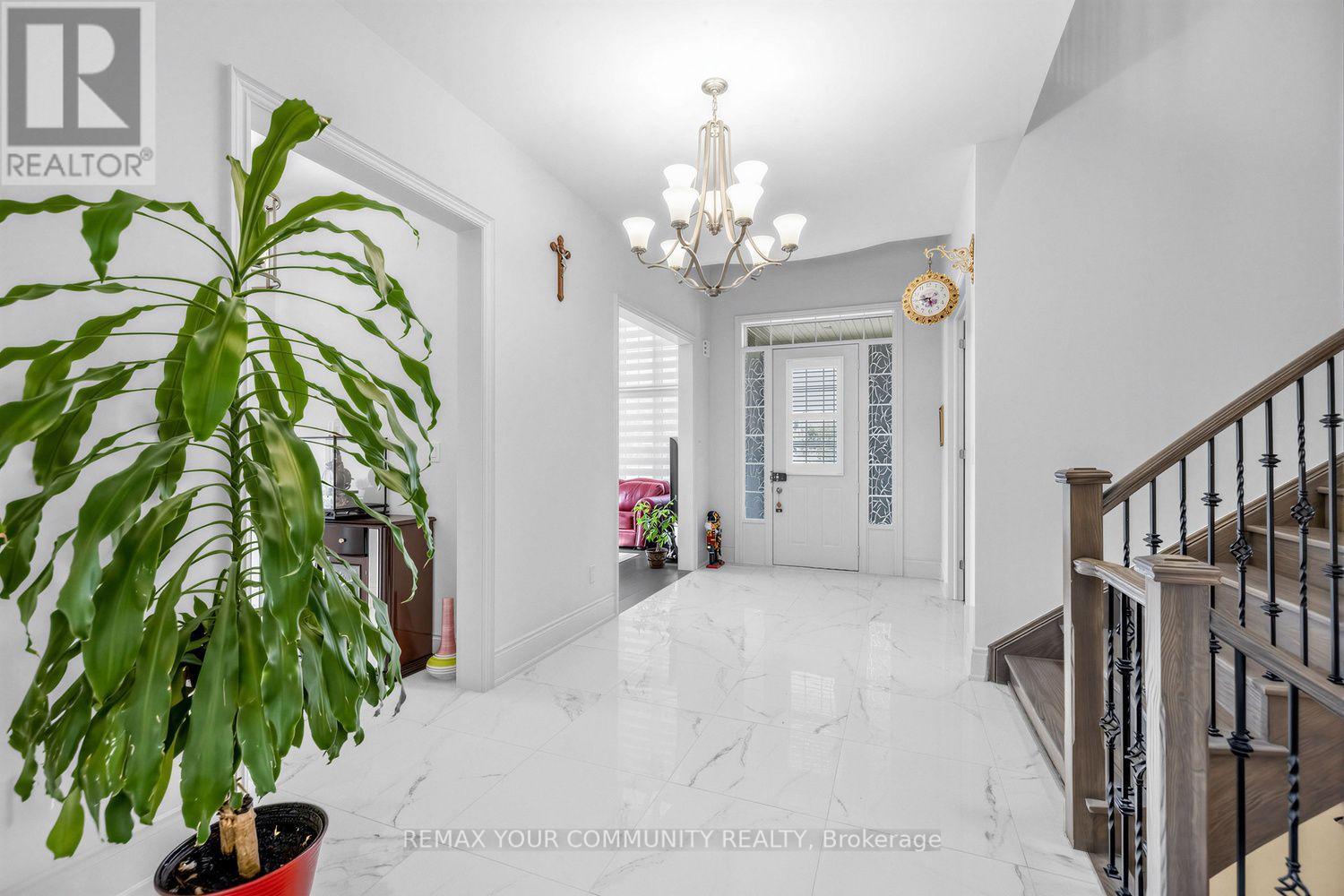 19 Redmond Crescent, Springwater, Ontario  L9X 1Z8 - Photo 10 - S13694872