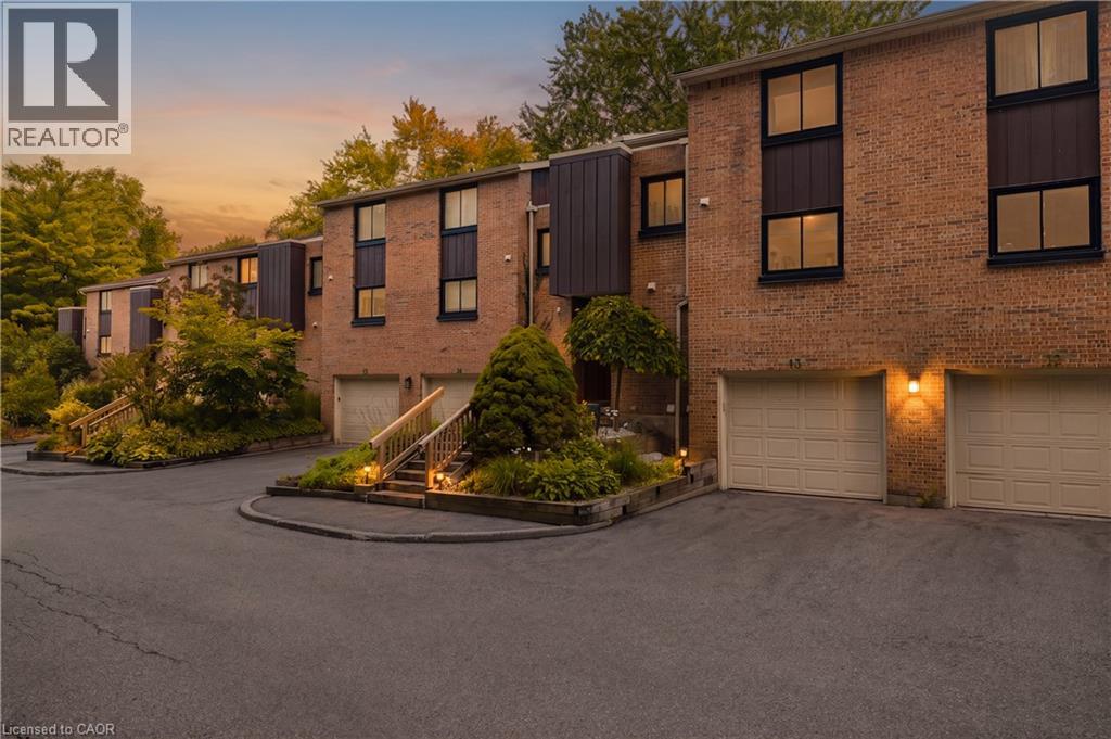 220 Salisbury Avenue Unit# 13, Cambridge, Ontario  N1S 1K5 - Photo 1 - 40856950