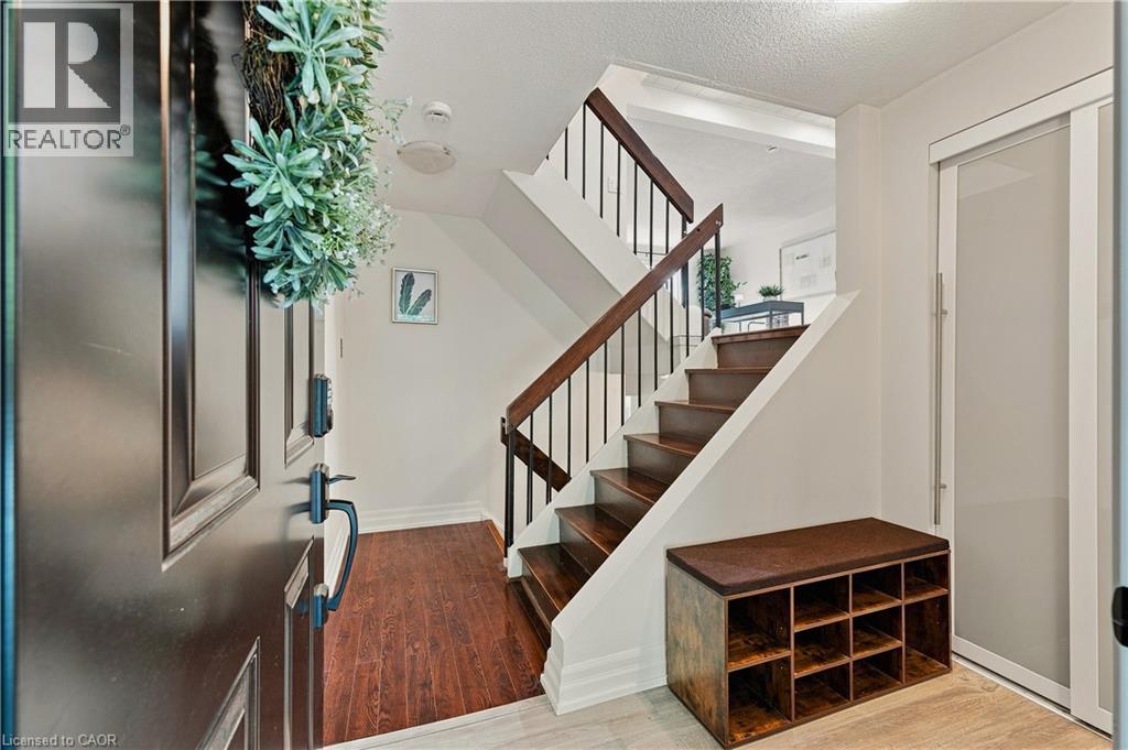 220 Salisbury Avenue Unit# 13, Cambridge, Ontario  N1S 1K5 - Photo 3 - 40856950