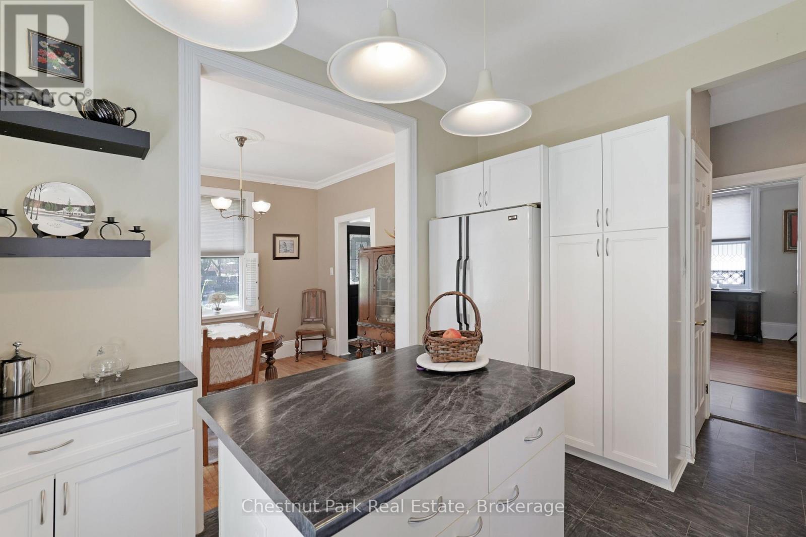 755 4th Avenue E, Owen Sound, Ontario  N4K 2N5 - Photo 16 - X13694934