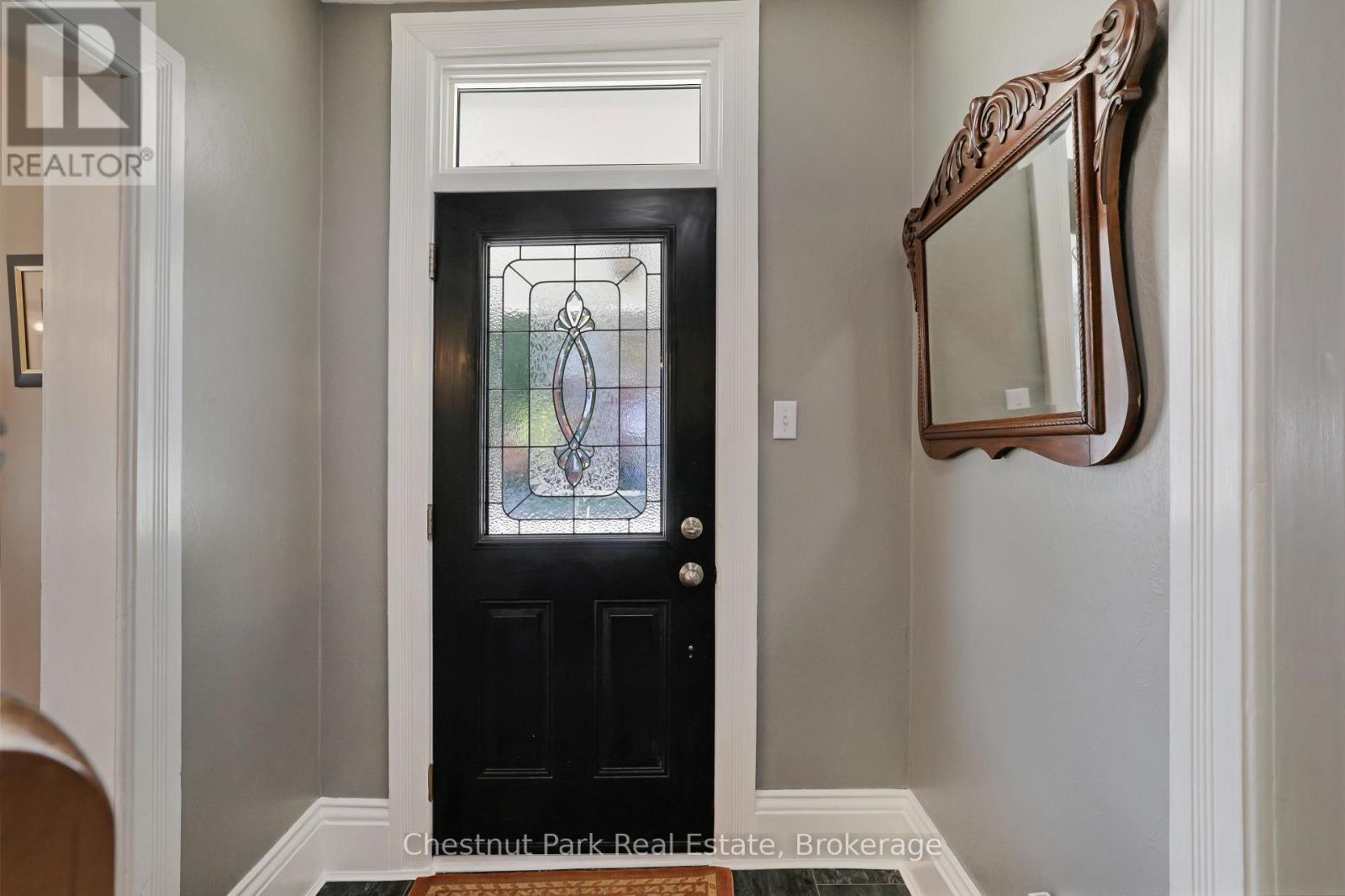755 4th Avenue E, Owen Sound, Ontario  N4K 2N5 - Photo 4 - X13694934