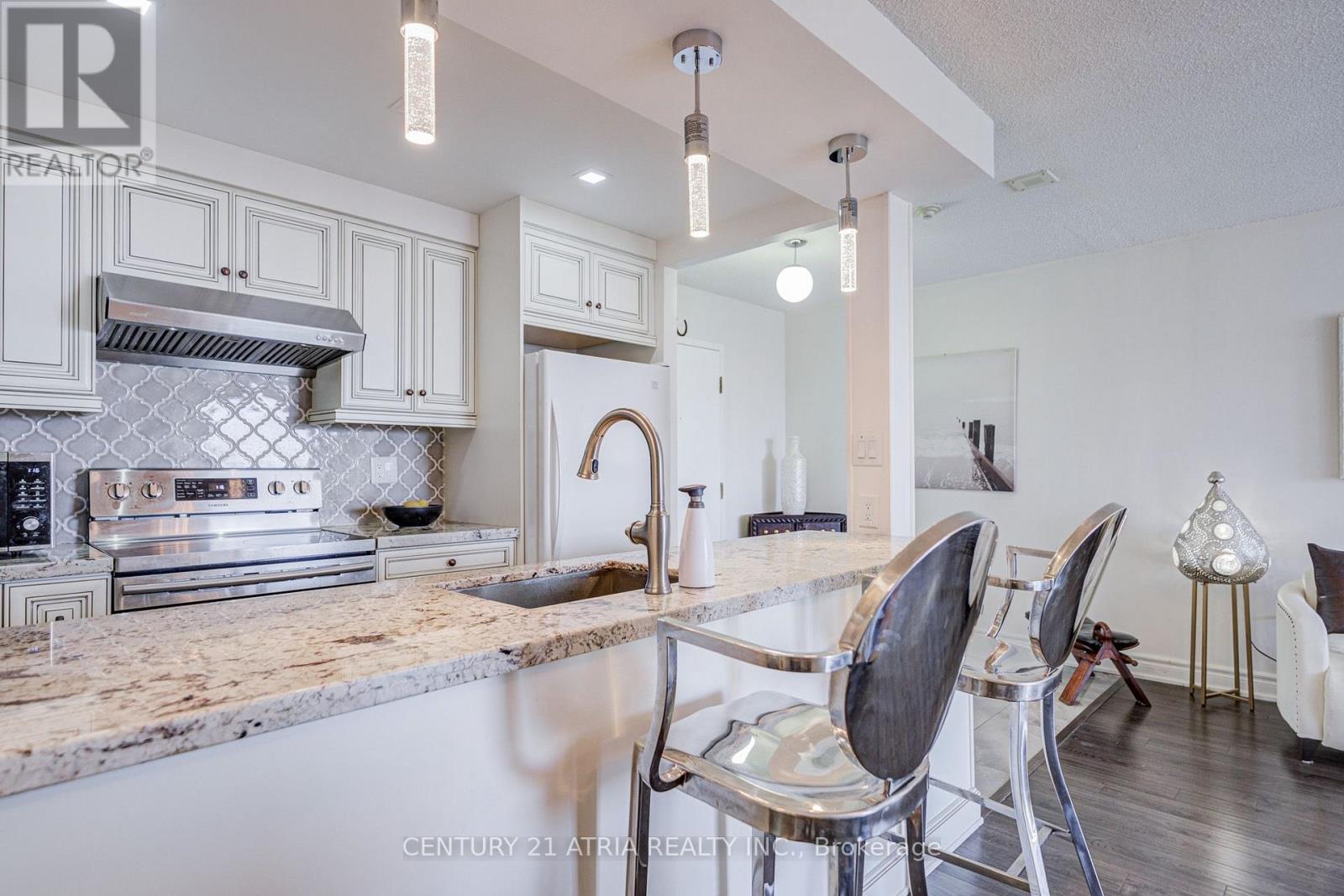 2502 - 5 Concorde Place, Toronto, Ontario  M3C 3M8 - Photo 12 - C13411866