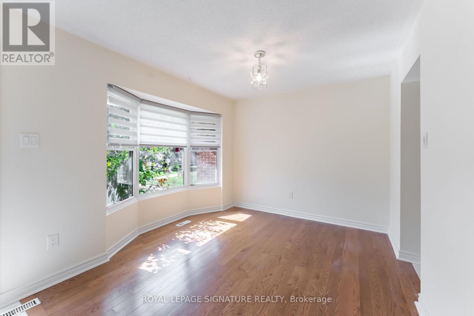 40 - 2825 Gananoque Drive, Mississauga, Ontario  L5N 1V6 - Photo 2 - W13694838