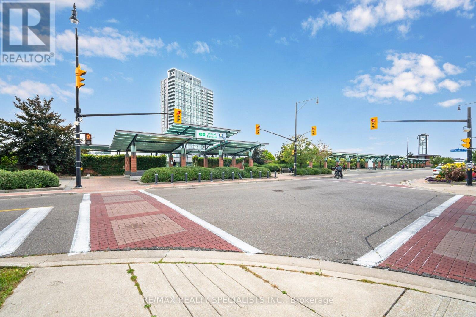 81 Vanhorne Close, Brampton, Ontario  L7A 0X9 - Photo 39 - W13694876