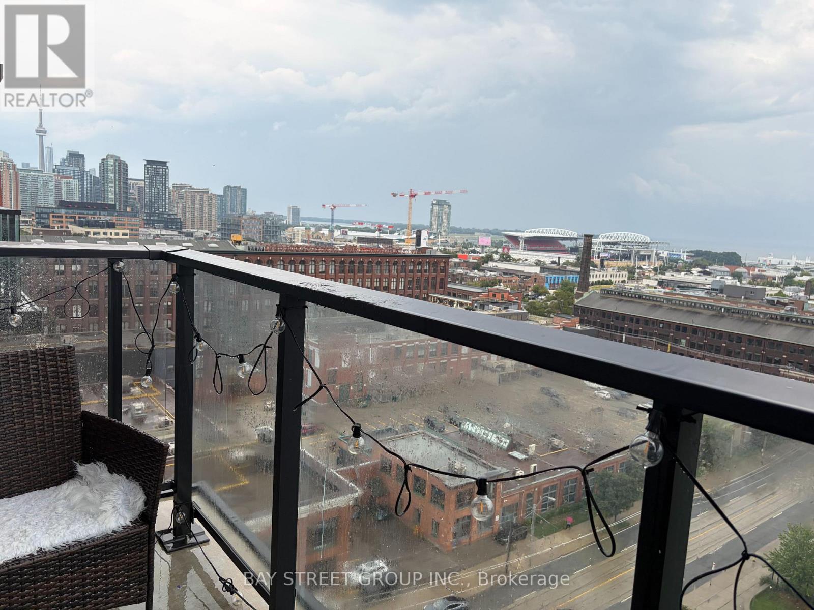 1105 - 270 Dufferin Street, Toronto, Ontario  M6K 1G3 - Photo 8 - W13694882
