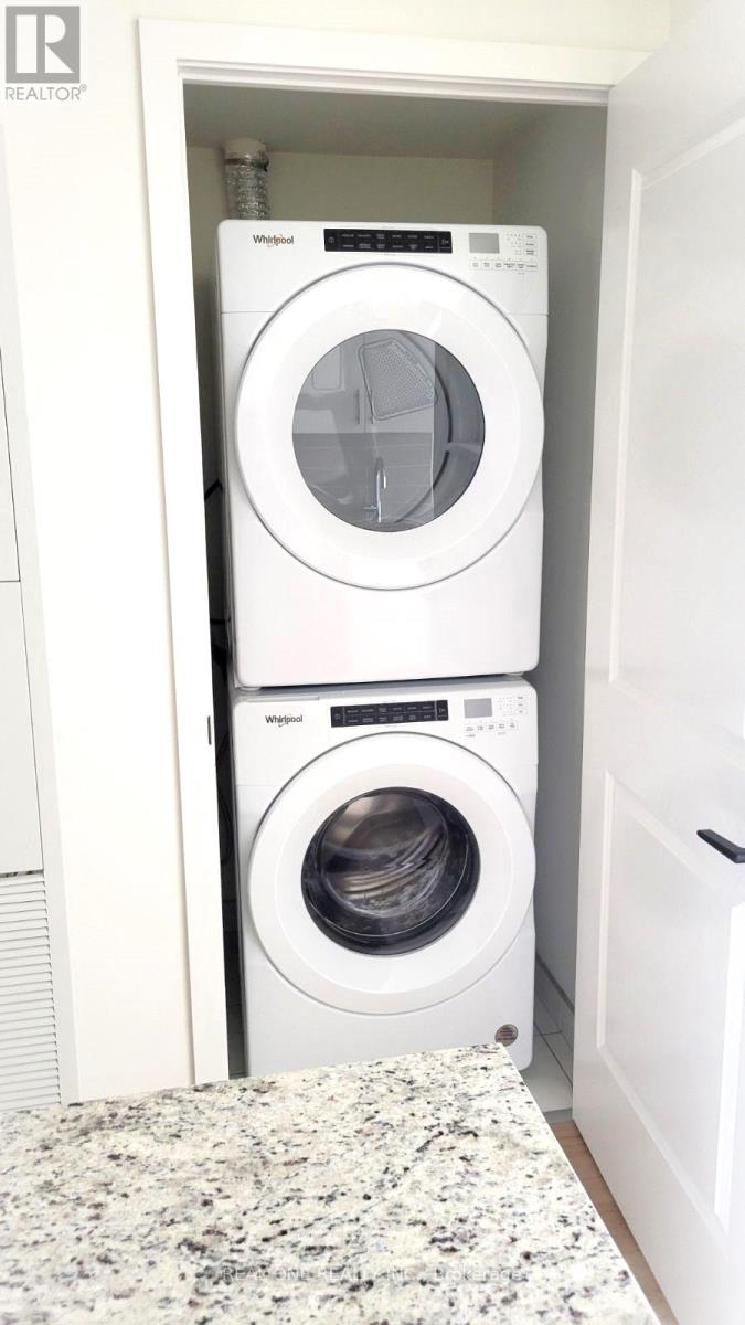 211 - 335 Wheat Boom Drive, Oakville, Ontario  L6H 7X5 - Photo 15 - W13694898