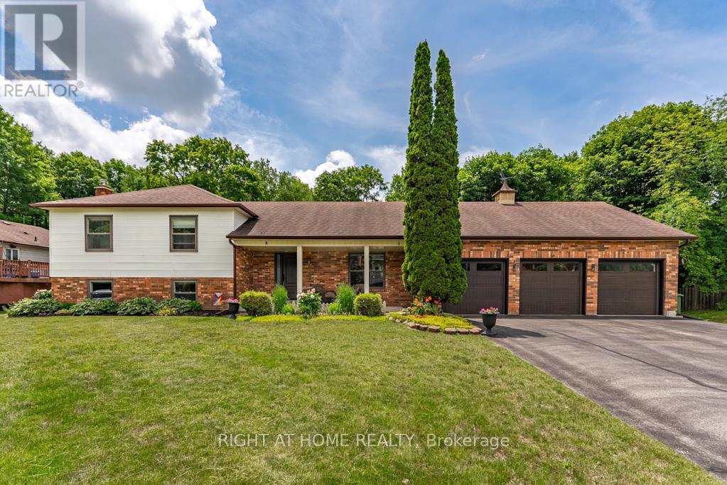 16 Snowberry Court, Caledon, Ontario  L7K 0B5 - Photo 2 - W13694910