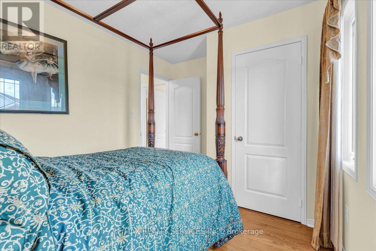 49 Tanglemere Crescent, Brampton, Ontario  L7A 1R8 - Photo 28 - W13694912