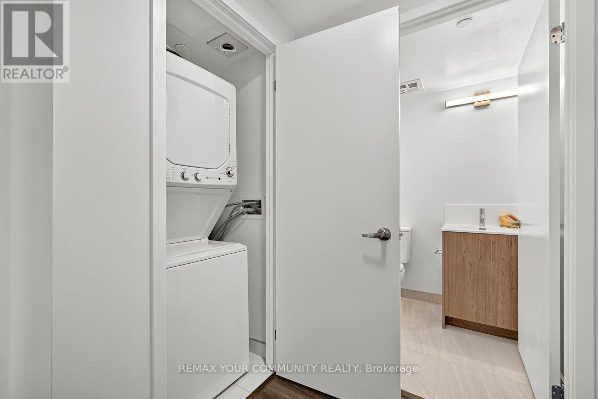 1602 - 4010 Eglinton Avenue, Toronto, Ontario  M9A 0G5 - Photo 4 - W13694930