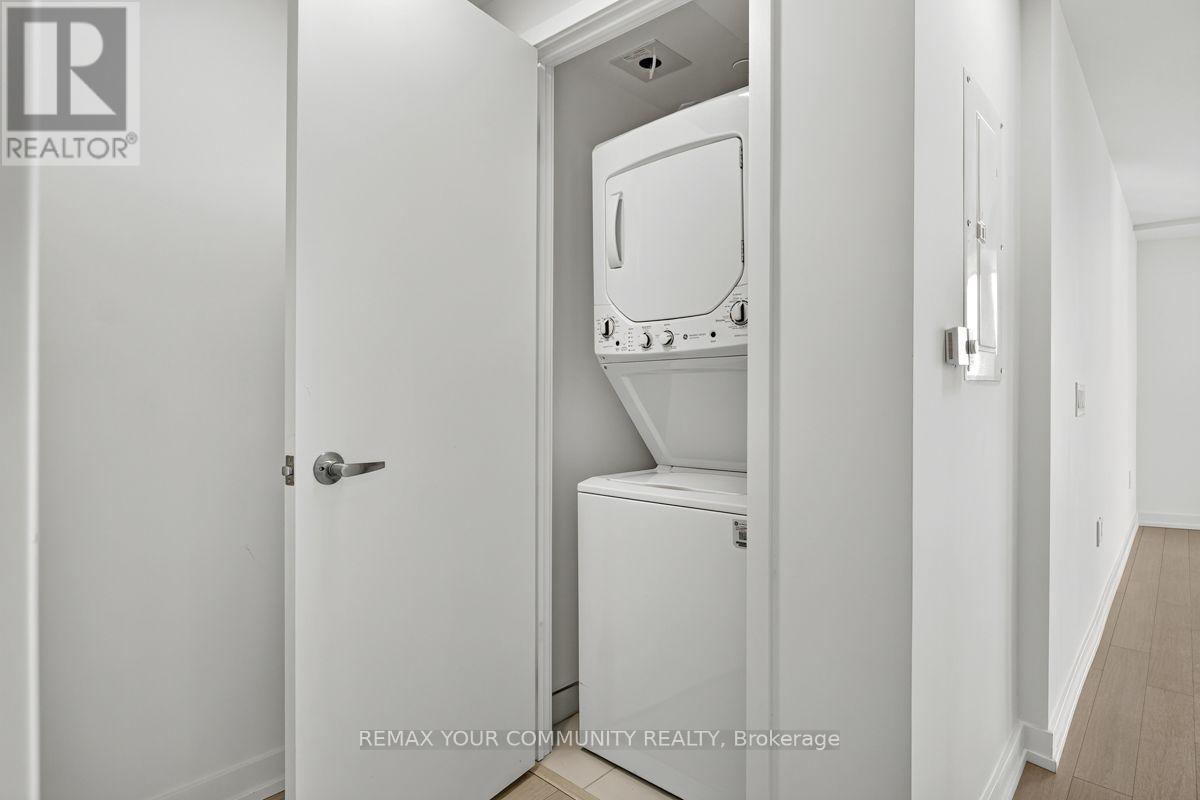 1504 - 4010 Eglinton Avenue W, Toronto, Ontario  M9A 0G5 - Photo 21 - W13694950