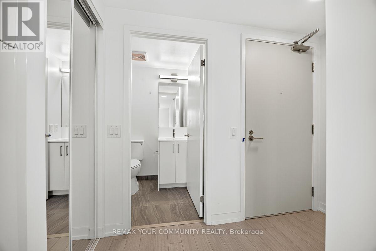1504 - 4010 Eglinton Avenue W, Toronto, Ontario  M9A 0G5 - Photo 3 - W13694950