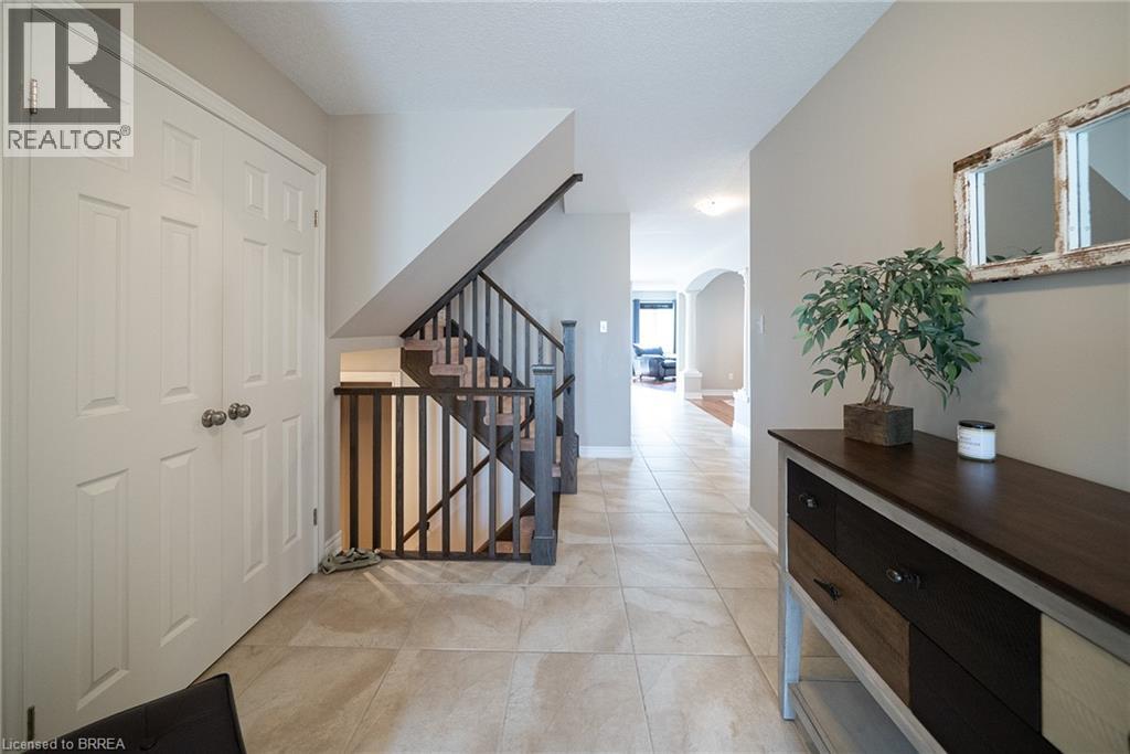 169 Mcguiness Drive, Brantford, Ontario  N3T 6R4 - Photo 7 - 40856213
