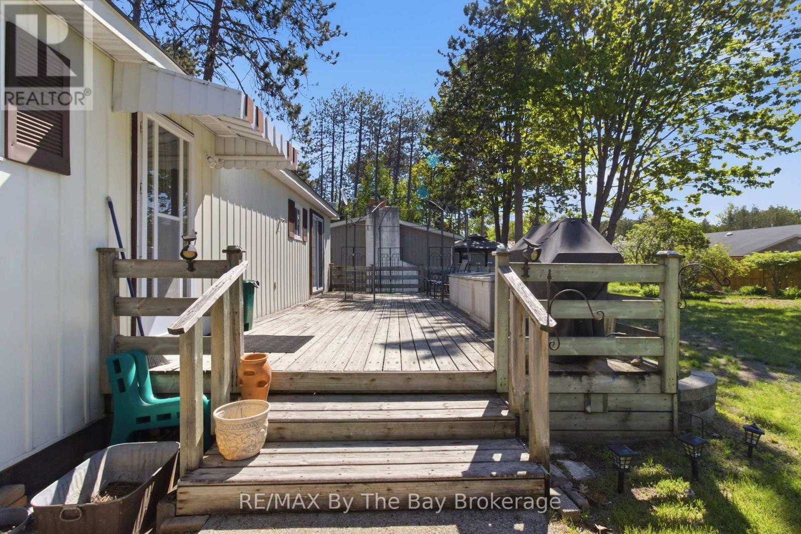 3 Golf Avenue, Wasaga Beach, Ontario  L9Z 1K2 - Photo 28 - S13226438