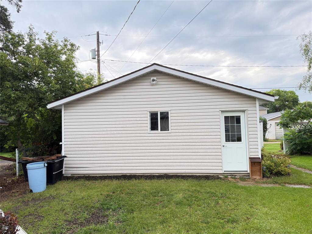 545 3rd Avenue, Rivers, Manitoba  R0K 1X0 - Photo 1 - 202620321